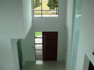 R-Recessed glass feature wall - Copy
